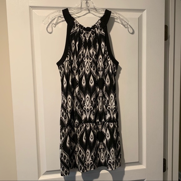 White House Black Market Dresses & Skirts - WHITE HOUSE BLACK MARKET TUNIC/DRESS SIZE M. NWT!
